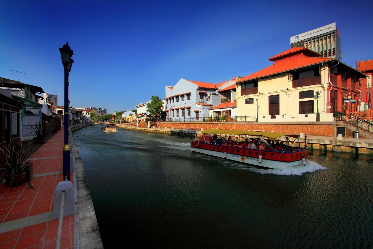 Orkid Hotel Melaka Экстерьер фото